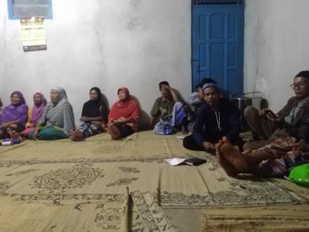 Pertemuan Rutin RT 03 Pedukuhan Pencit Rejo