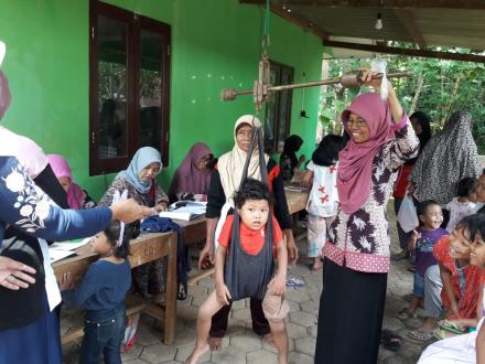 Kegiatan POSYANDU Pedukuhan Terong II
