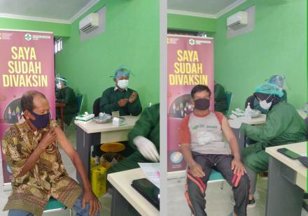 Vaksin Untuk Lansia Pedukuhan Pencit Rejo di Puskesmas Dlingo II