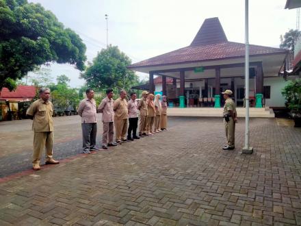 Apel Rutin Senin Pagi 24 November 2025