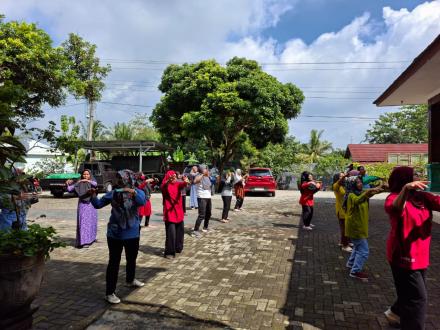 Pertemuan Rutin Prolanis Bulan  Februari 2026 di Kalurahan Terong