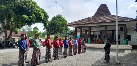 Apel Pagi Kamis Pon di Kalurahan Terong