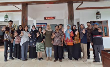 Rapat di Ruang Lurah Terong Pagi Ini: Sinergi PPA DIY-Bantul Percepat Penanganan Rehabilitasi Anak T
