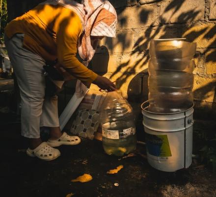 Antisipasi DBD, Kader Kesehatan Kalurahan Terong Gelar Giat PSN di Sendangsari dan Ngenep